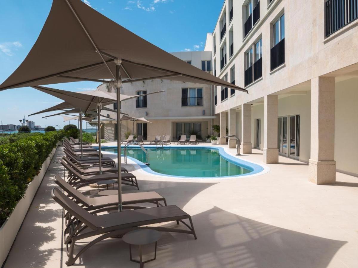 Vita Mirabilis Suite Umag Exterior photo